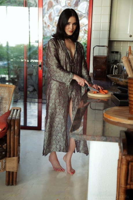 Malena Fendi top actress photos
