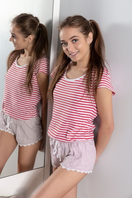 teen mirror adult pictures