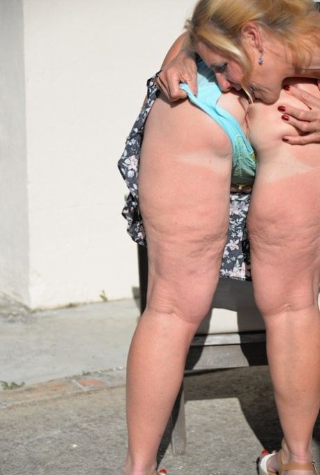 Molly Maracas star hot picture