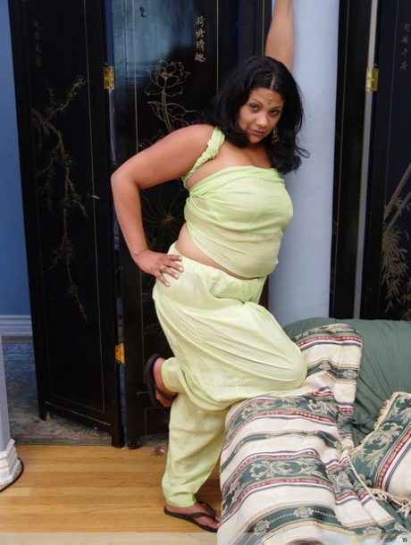 tetas grandes indias arte superior galería