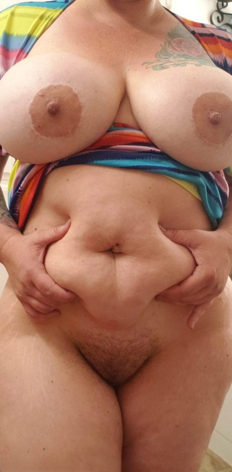 bragas de satén desnudo foto
