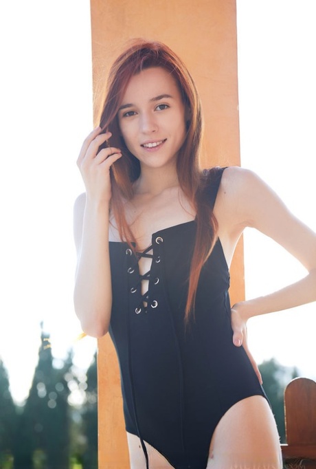 høj brunette erotisk xxx pic