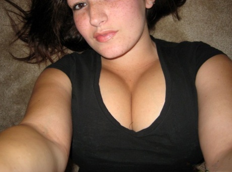 جلد BBW عارية ساخنة صورة