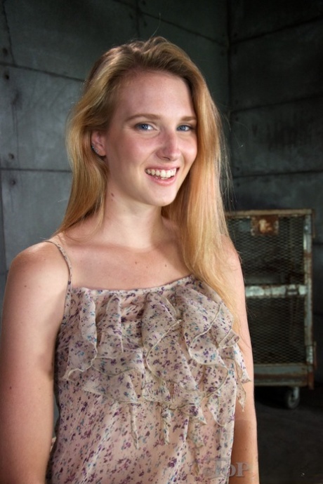 Ashley Lane adult model images