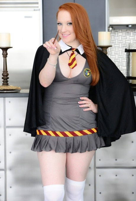 cosplay guza lijepa gola galerije