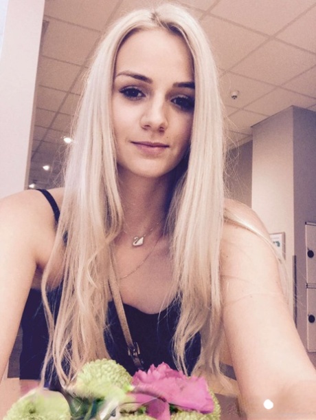 Katy Sky pornstar sex img