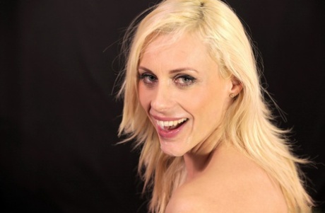 donje rublje s visokim potpeticama umjetnost porno fotografija
