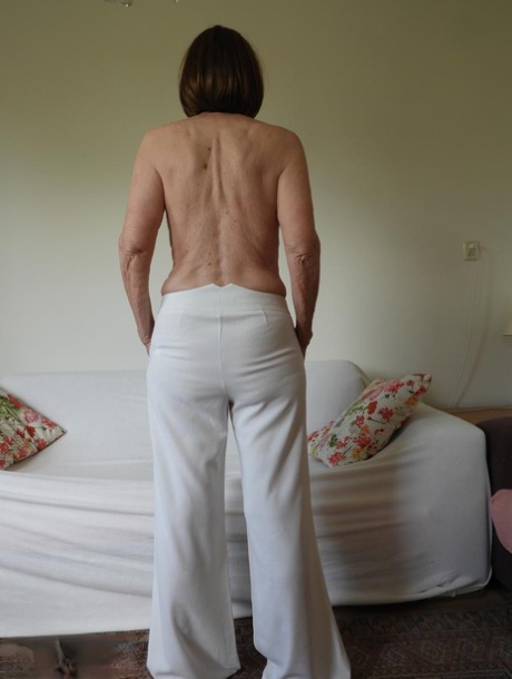 aasialainen hieronta parasta pornografista kuvia