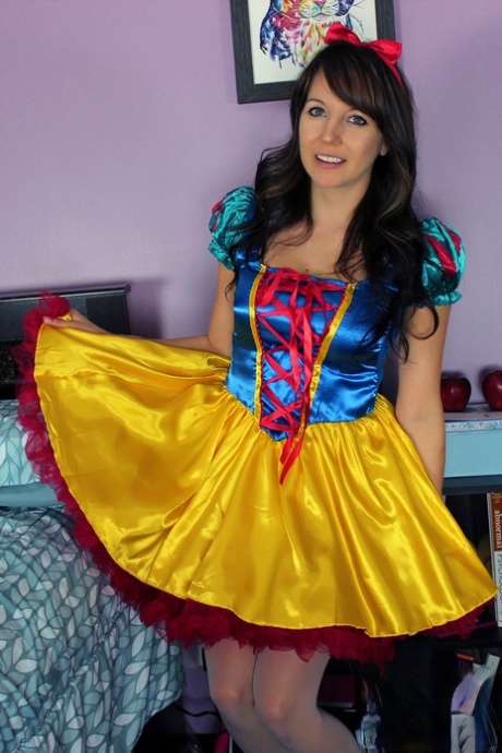 milf cosplay porno afbeeldingen
