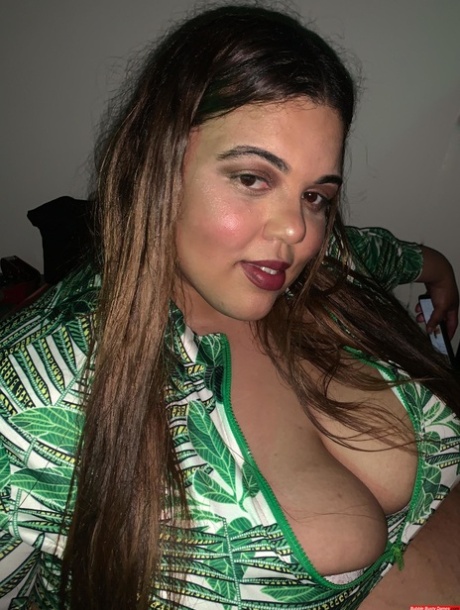 peitos grandes sexy coleção