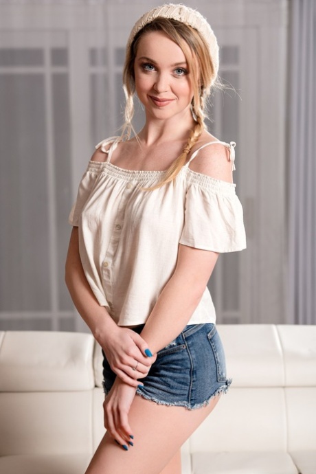 Aften Opal beautiful model gallery