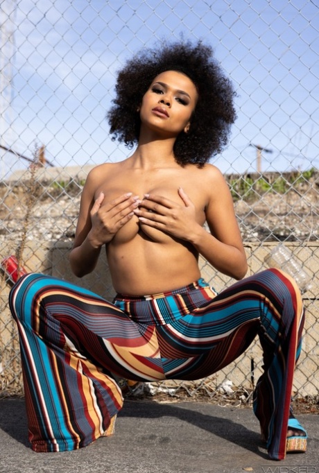 Alina Ali pornstar xxx galleries