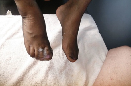 Sperma auf Strümpfe perfekte schöne galerie