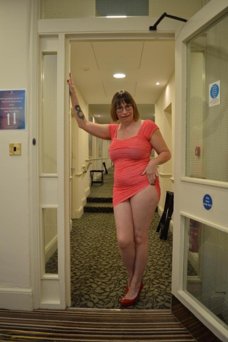 mollige lingerie hd naakten archief