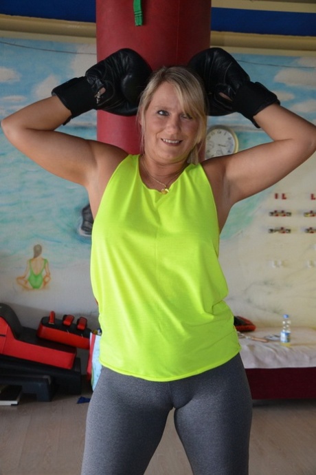 fitness za zrele seksi gole img