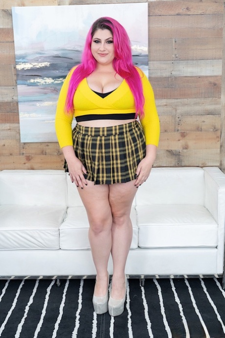 saia bbw arte quente imagem