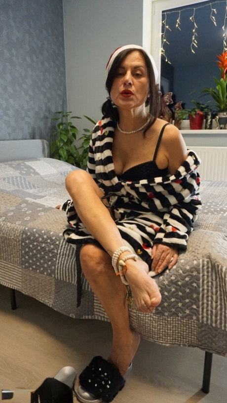 Diana Ananta star free pictures