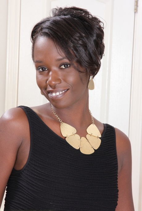 ebony face free porn gallery