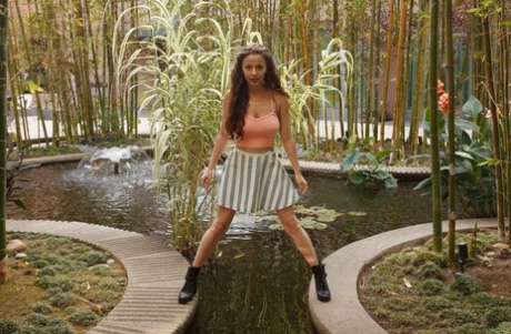Iva Nora pretty actress picture