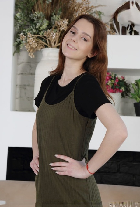 Amber Plume perfect model galleries