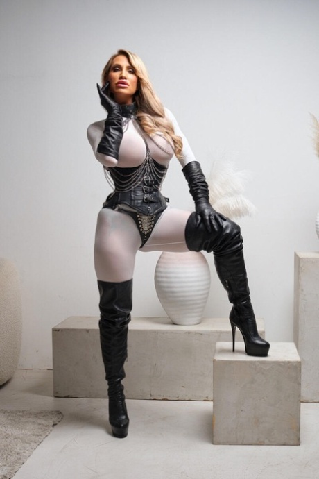 leather lingerie hot sex galleries