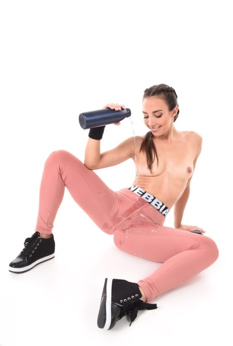 מכנסי יוגה פרושה פורנו תמונה