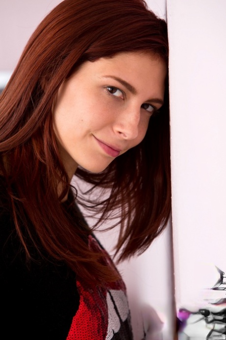 Ashlyn Molloy model free img