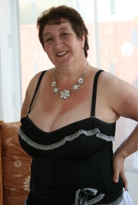 chubby cleavage sexy xxx gallery