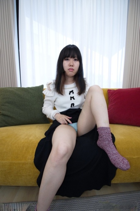 asian upskirt exclusive image