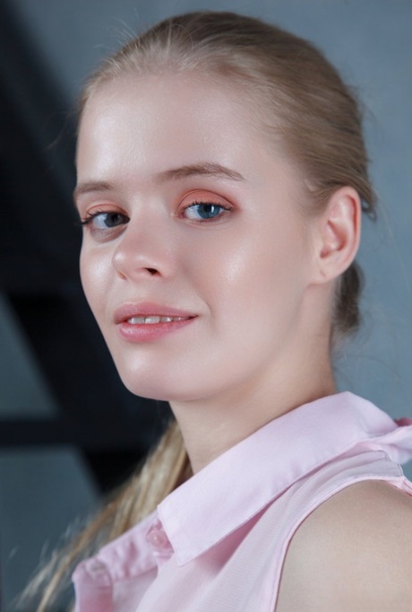 pretty face sexy gallery