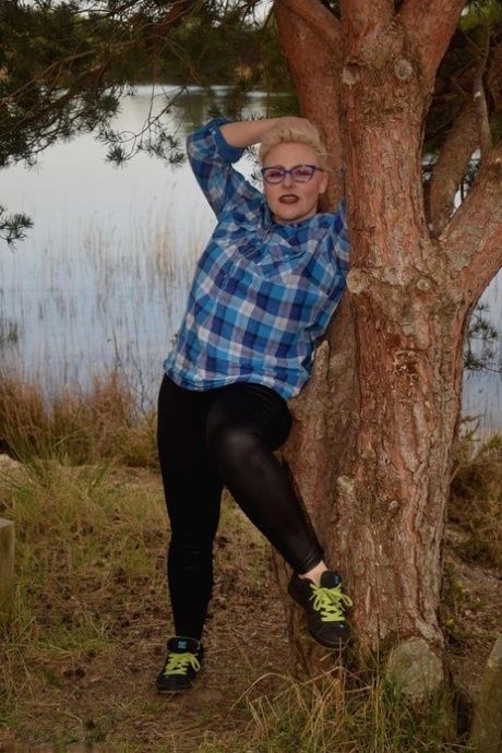 mollige Leggings porno akt bild