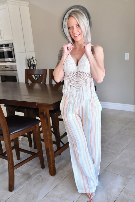 natural milf art nude archive