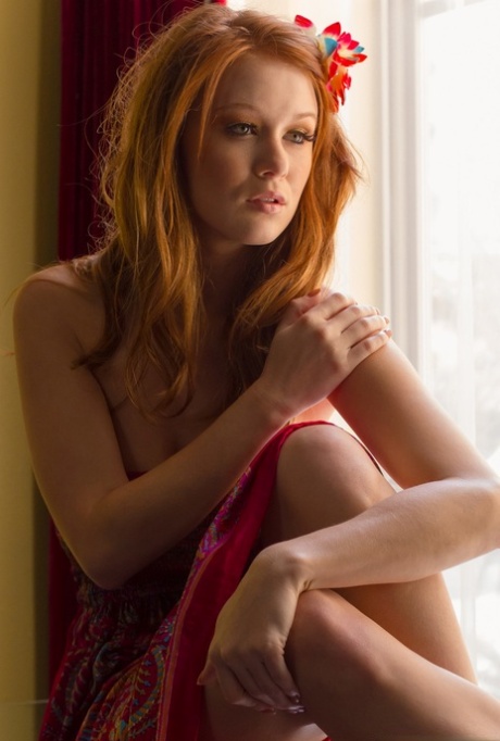 beautiful redhead adult pictures