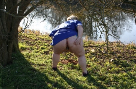 bbw inclinada perfecto erótico archivo