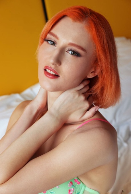linda pelirroja desnudo de alta calidad fotos