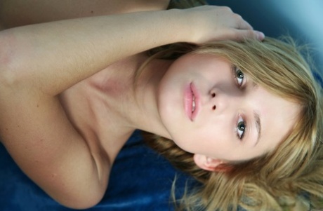 viso carino xxx gratis immagine