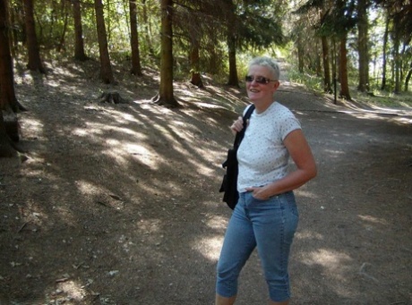 jeans matures magnifique parfait image