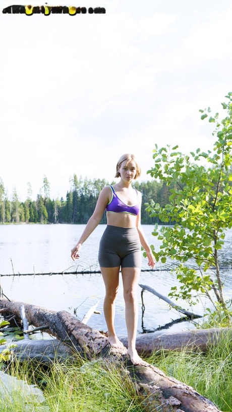 amateur bikini adult picture