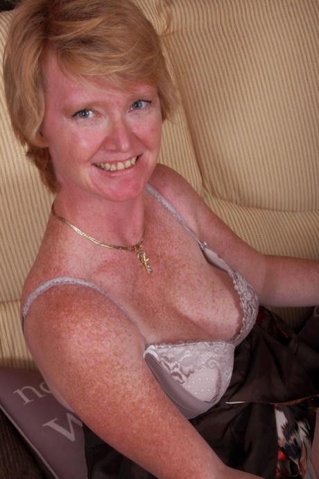 Thaise milf naakt afb