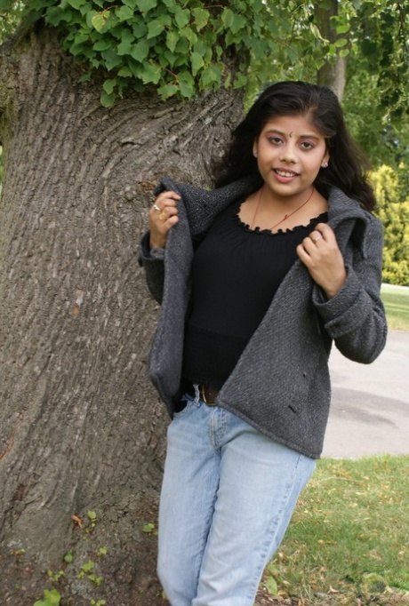 indian teen perfect photos