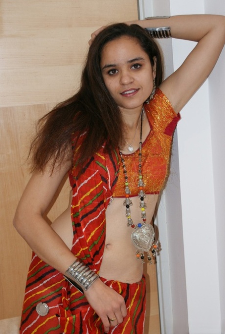 Jasmine Mathur best actress img