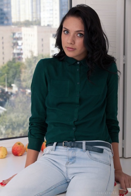 Kantata high quality actress images