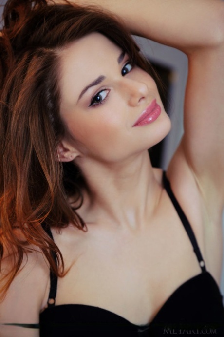Loretta A adult model pictures