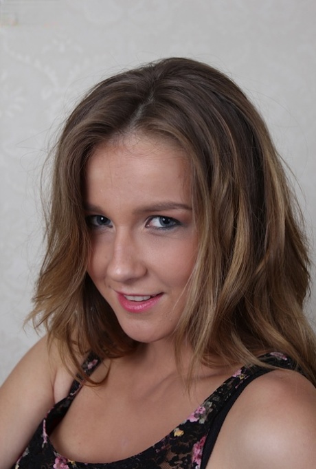Alice Smith model exclusive archive