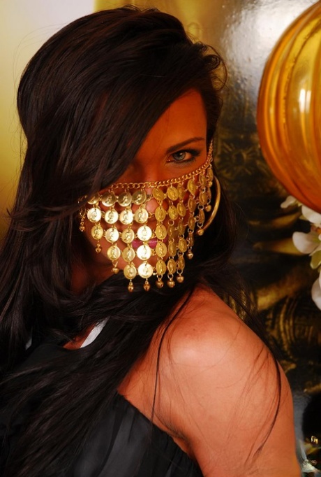 Leticia Freitas beautiful actress pictures