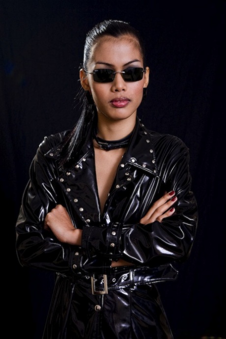 Ladyboy Karn hd actress image