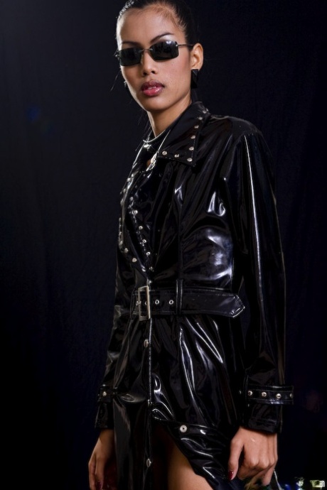 Ladyboy Karn best actress photo