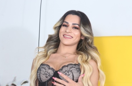 גֶבֶר נָשִׁי עירום סקסי תמונות