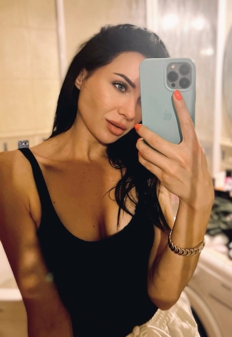 höga klackar strumpor pornografisk bild
