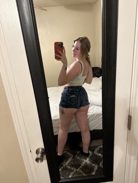 buttede shorts smuk pornografisk billeder